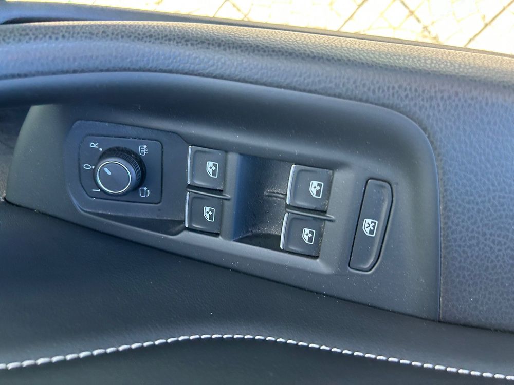 Volkswagen Passat - foto 8