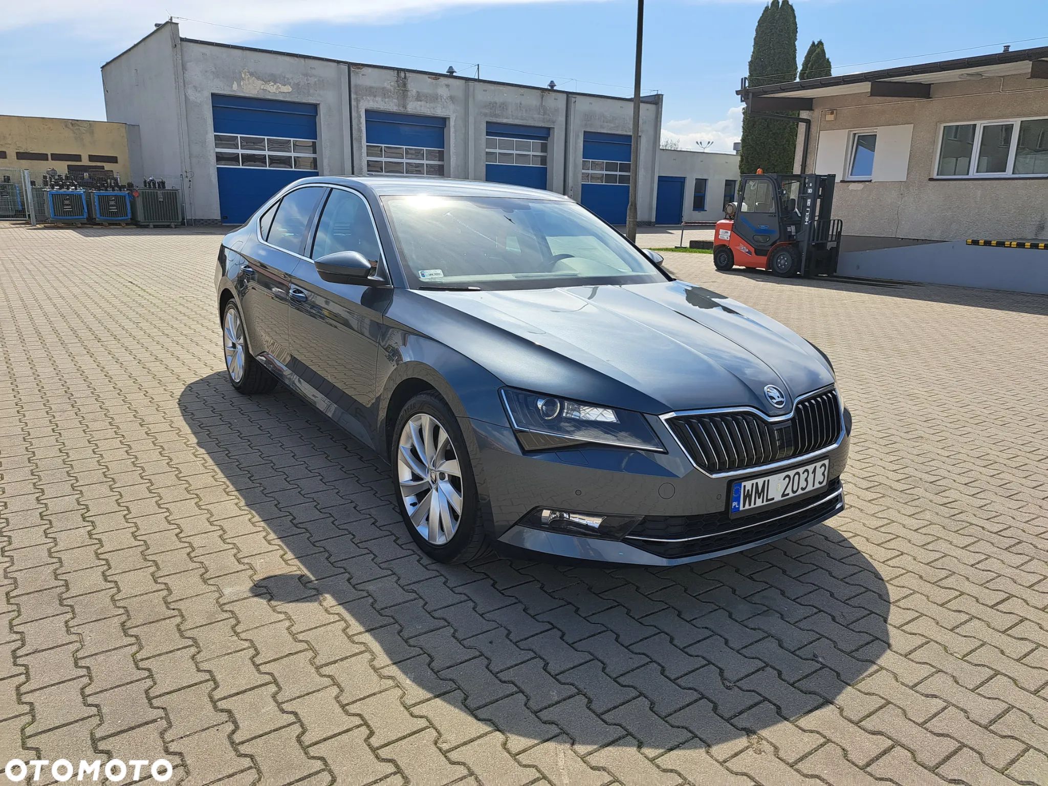 Skoda Superb 1.6 TDI Style DSG - 1