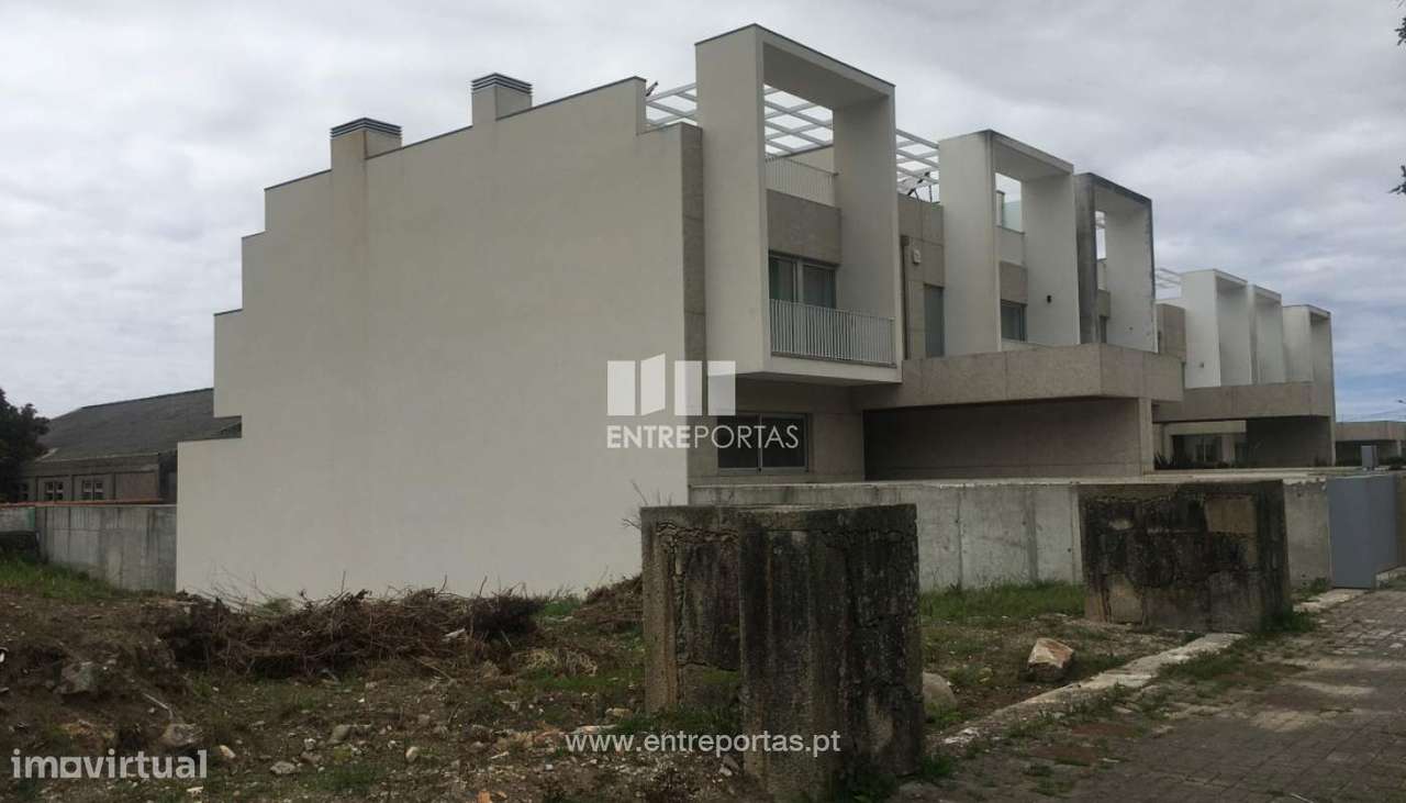 Venda de lote para construção com 249m², Areosa, Viana do Castelo - Grande imagem: 4/30