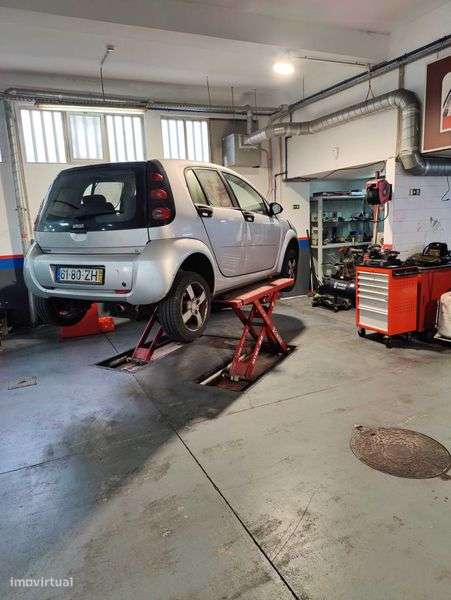 Trespasse Oficina Automóvel - Grande imagem: 4/12