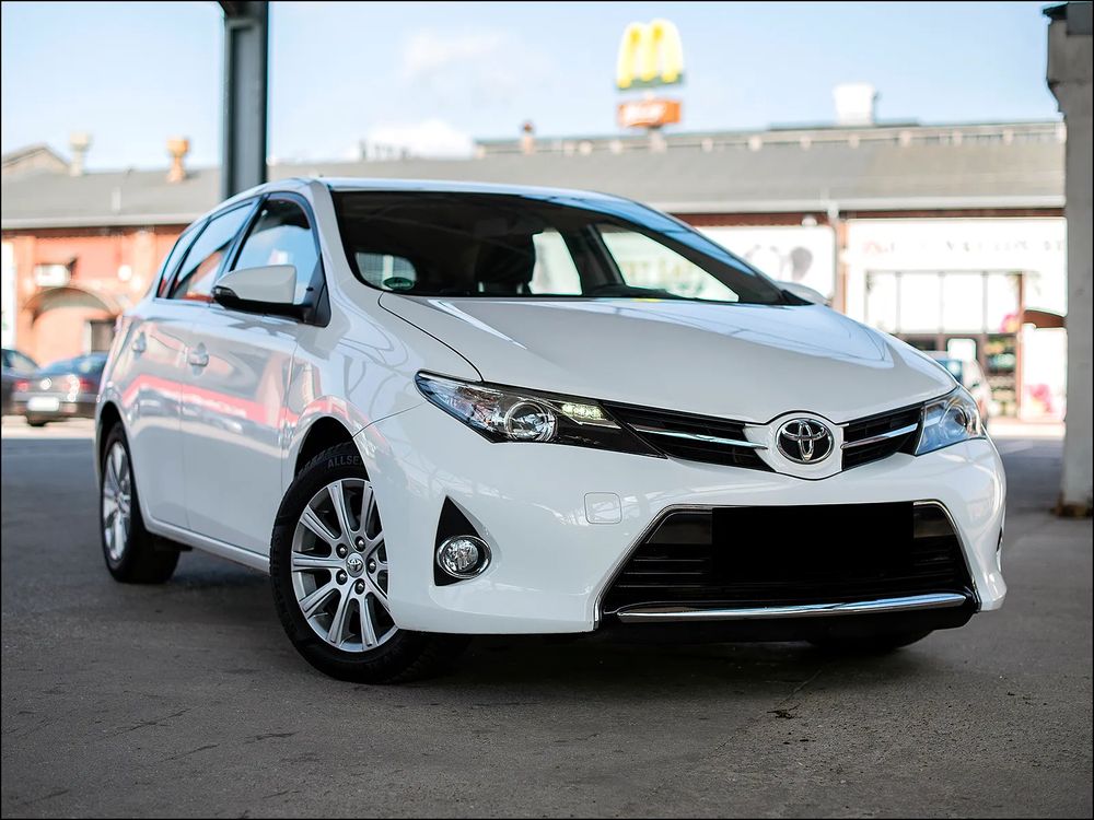 Toyota Auris II (2012-) 2014