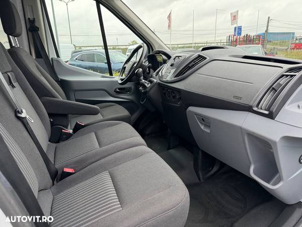 Ford Transit MIXT - 12