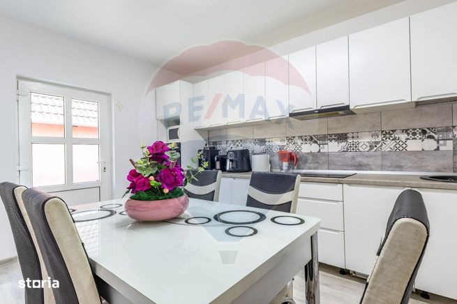 Casă 3 camere si teren 765 mp de vanzare Micalaca,Arad-0