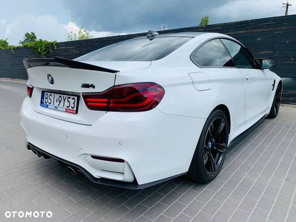 BMW M4 DKG - 17