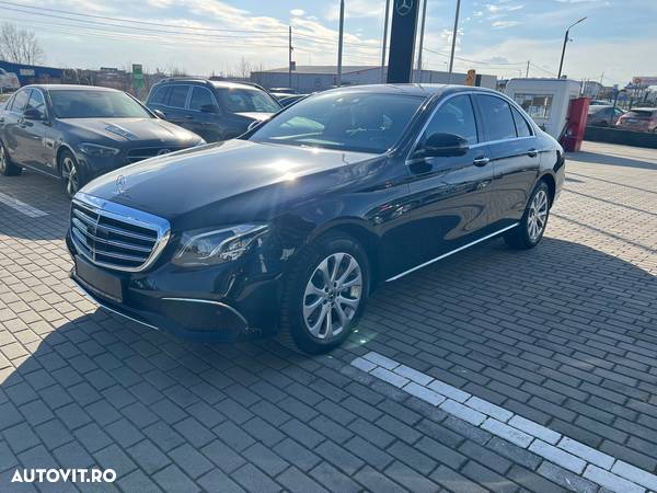 Mercedes-Benz E 300 d Aut. - 5