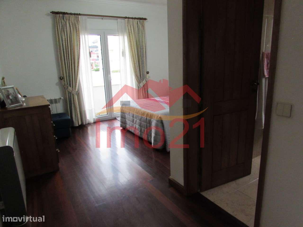 Moradia T4 com Piscina Vagueira-17