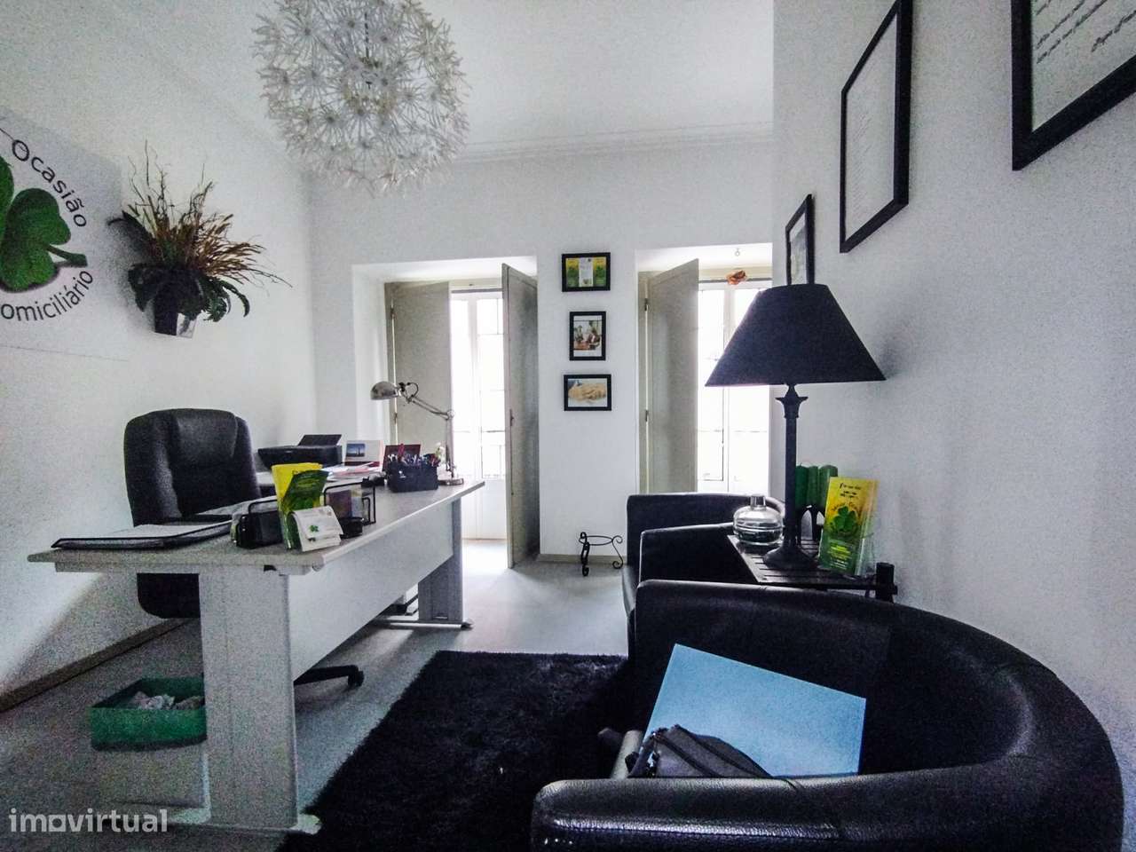 Escritório no Centro Histórico de Santarém - Grande imagem: 2/9