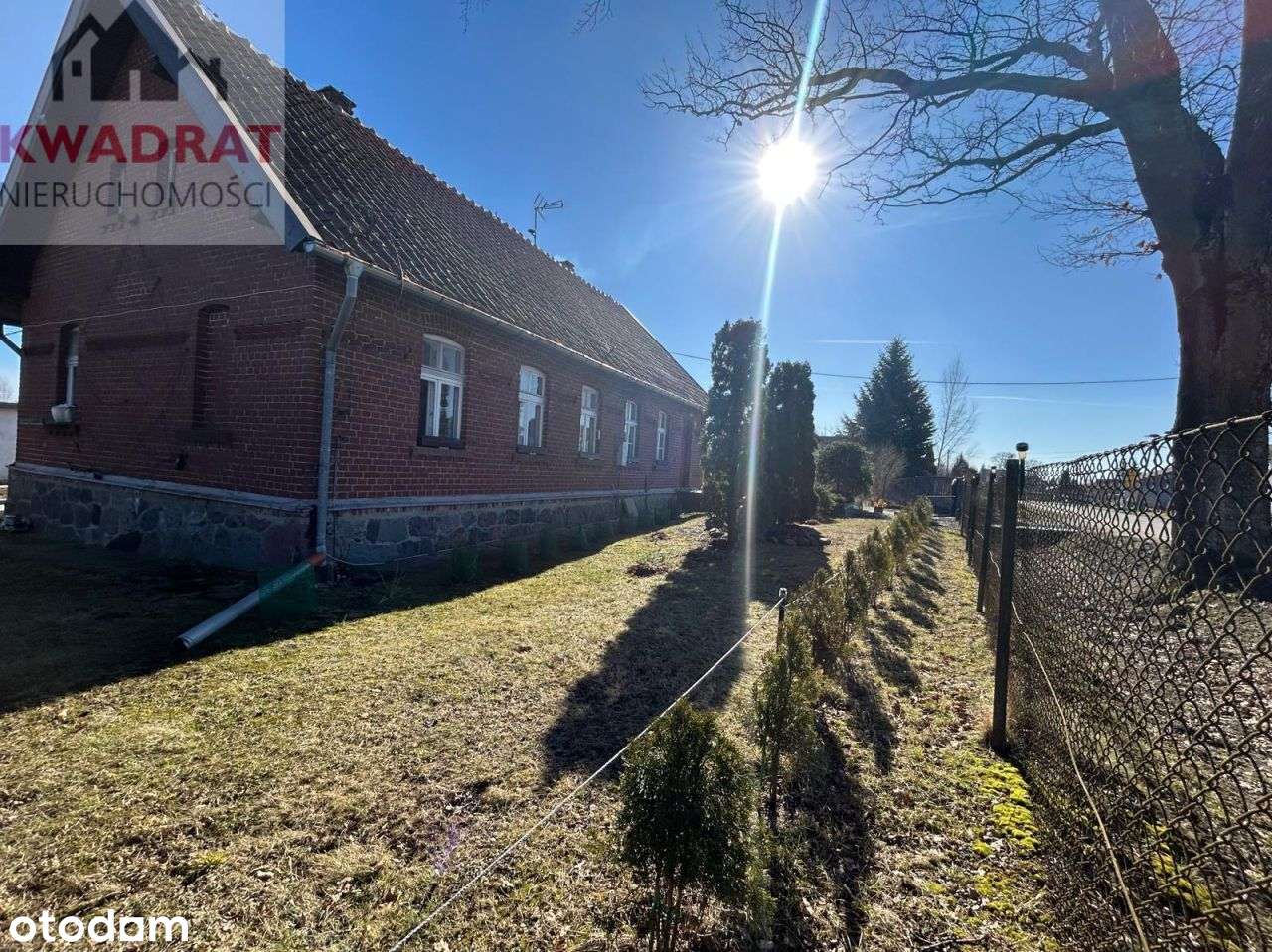 Na sprzedaż dom jednorodzinny z dwoma lokalami Chr-5