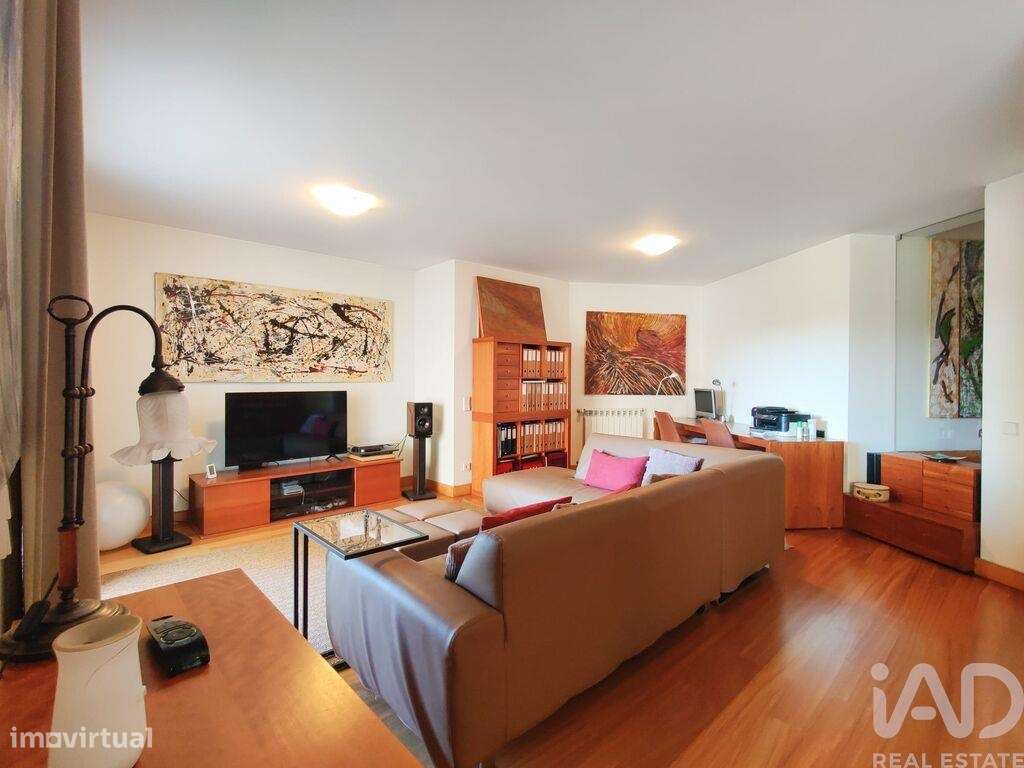 Duplex T3 em Lordelo do Ouro e Massarelos de 173 m2 - Grande imagem: 4/40