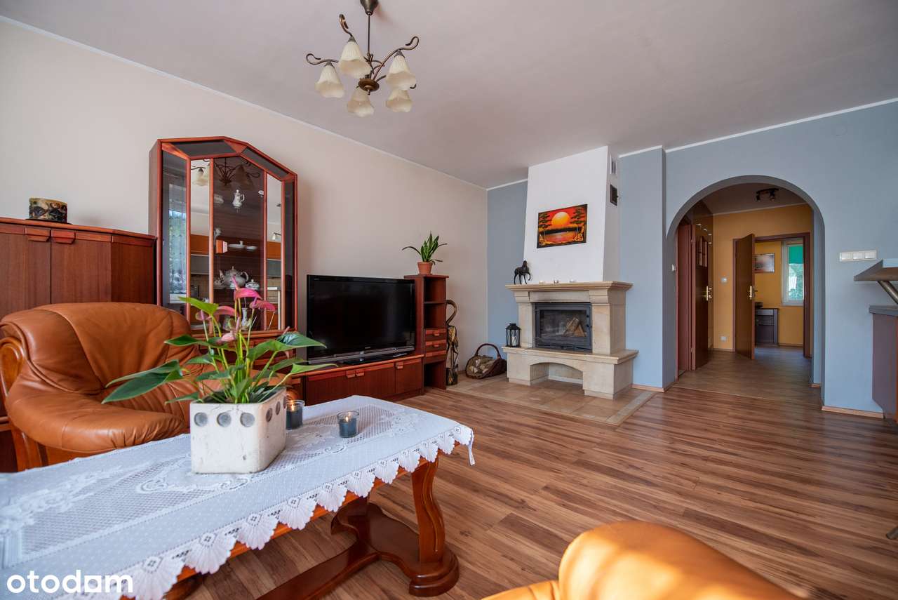 Przytulny domek/4 pokoje/piwnica/wiata/meble/ogród-1