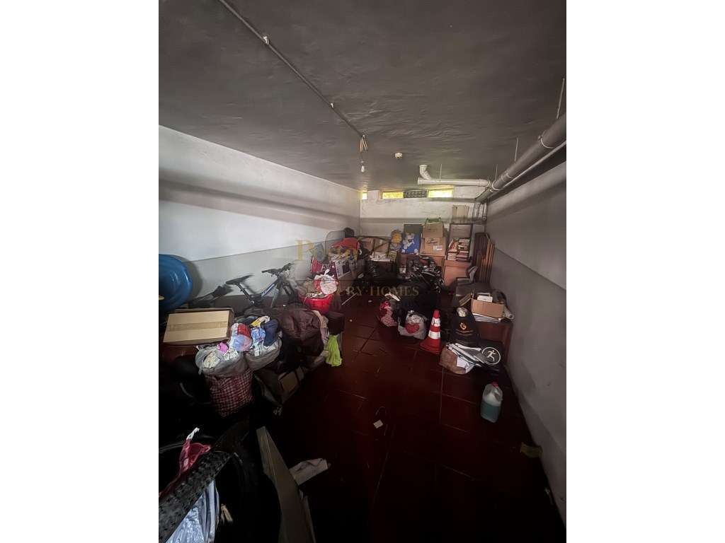 T2 com Garagem Box em Condomínio Fechado Em Nogueira da Maia-29