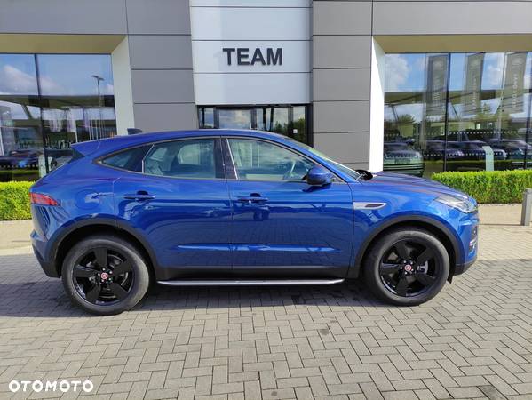 Jaguar E-Pace 1.5 P160 mHEV SE - 8