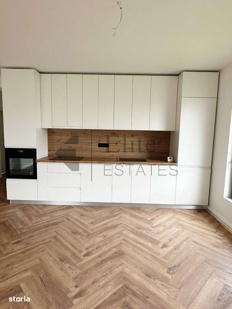 Casa moderna de vanzare la cheie! - Imagine principală: 5/11