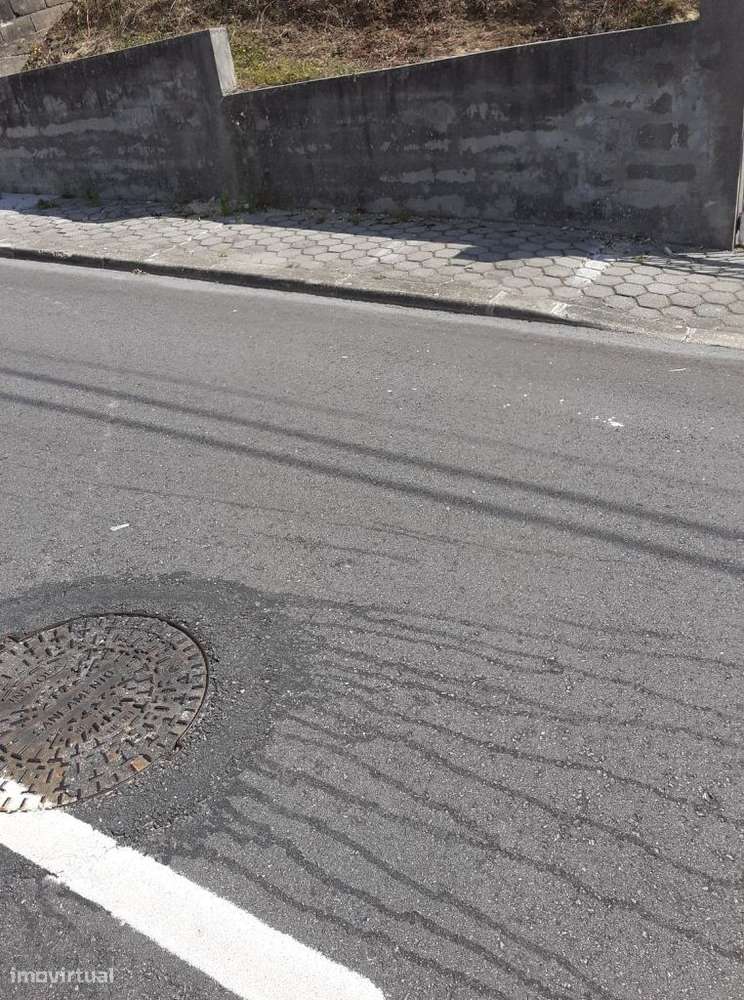 Terreno Urbano em Sanguedo com 4600 m2 - Grande imagem: 4/7