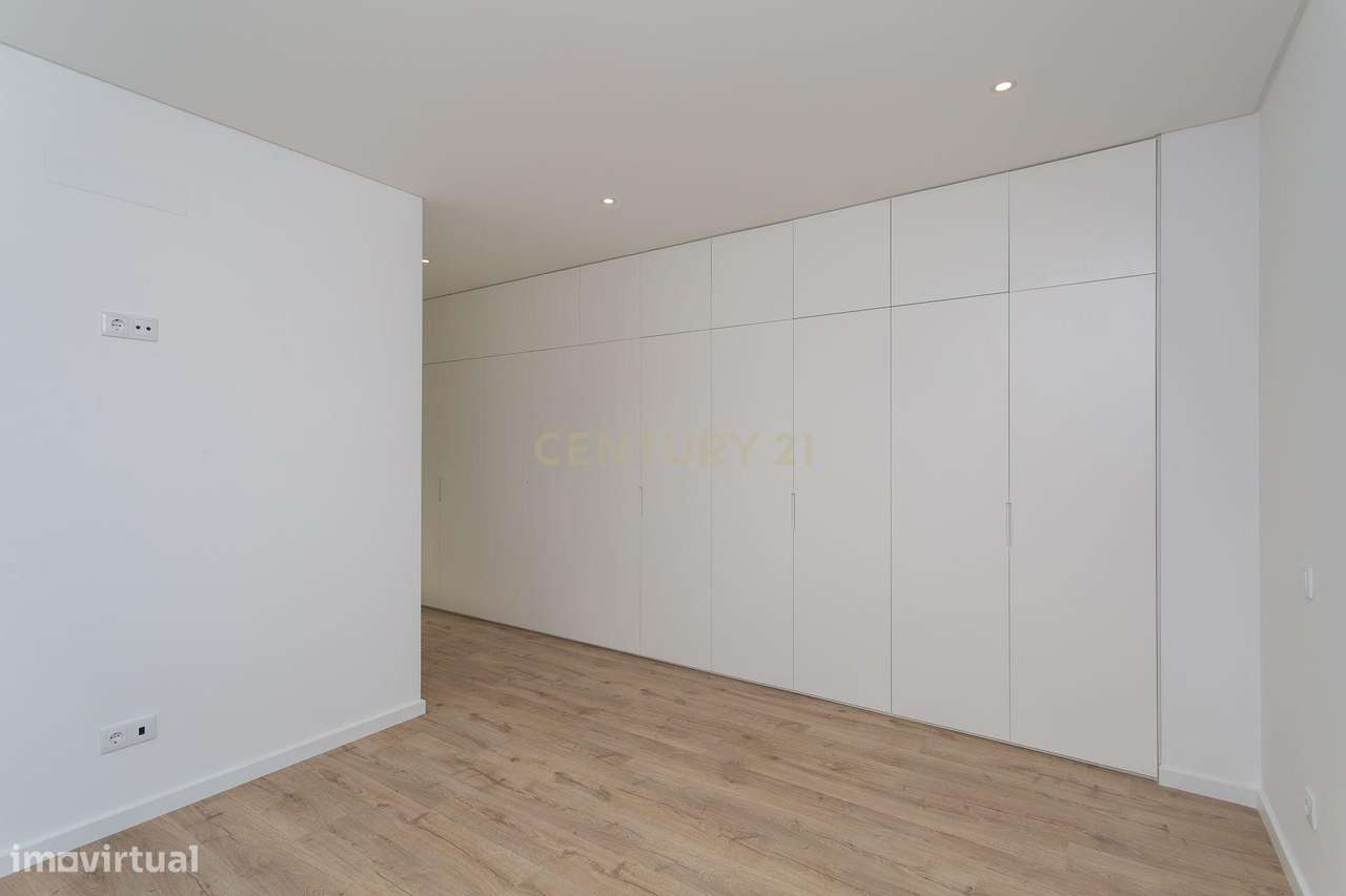 Moradia T3 com 2 suítes pronta a habitar! - Grande imagem: 4/11