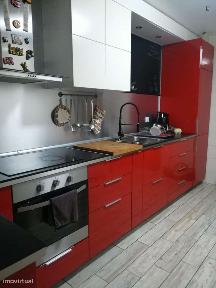 Quarto - localizado em Vila nova de gaia - Grande imagem: 4/8