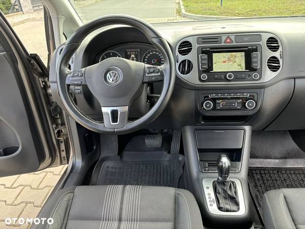 Volkswagen Golf Plus 2.0 TDI Comfortline DSG - 24