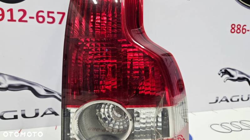 Volvo V50 2003-2007 Lampa Tył Prawy Lampa Tylna Prawa Kompletna Europa 30698921 - 7