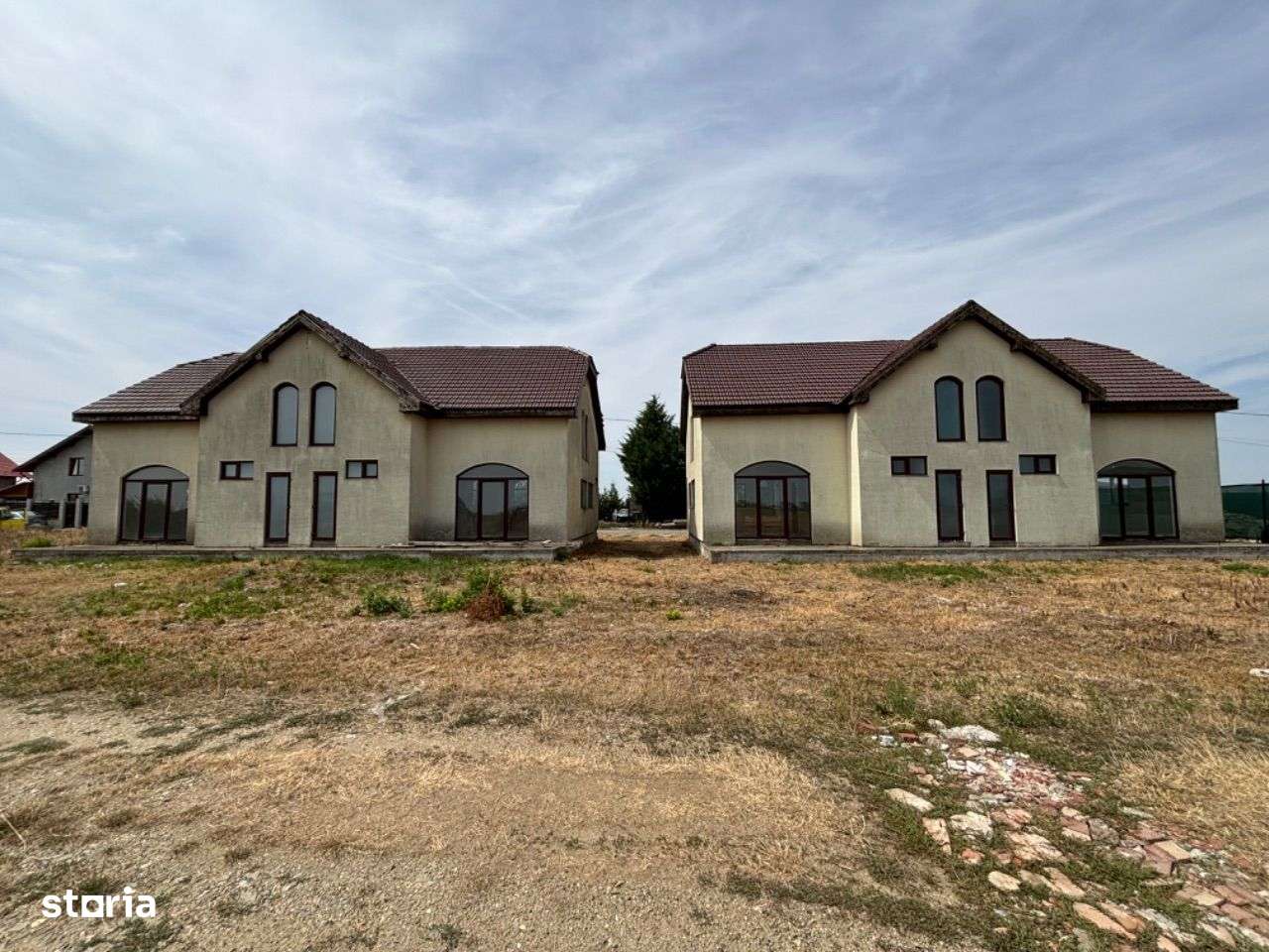 Duplex de vânzare ( cartier nou bujac/lotus ) - Imagine principală: 5/14