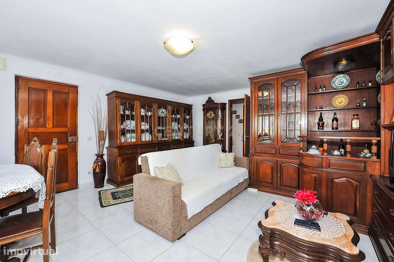 APARTAMENTO T2 - TIRES COM TERRAÇO-9