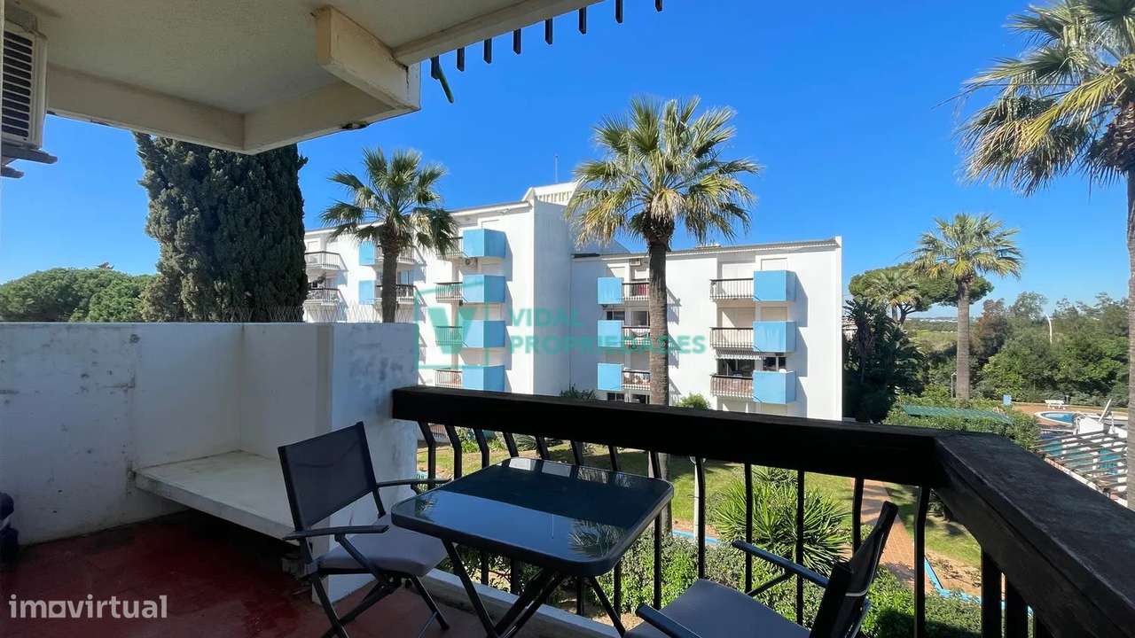 T1 com varanda, piscina e excelente localização em Vilamoura - Grande imagem: 3/21
