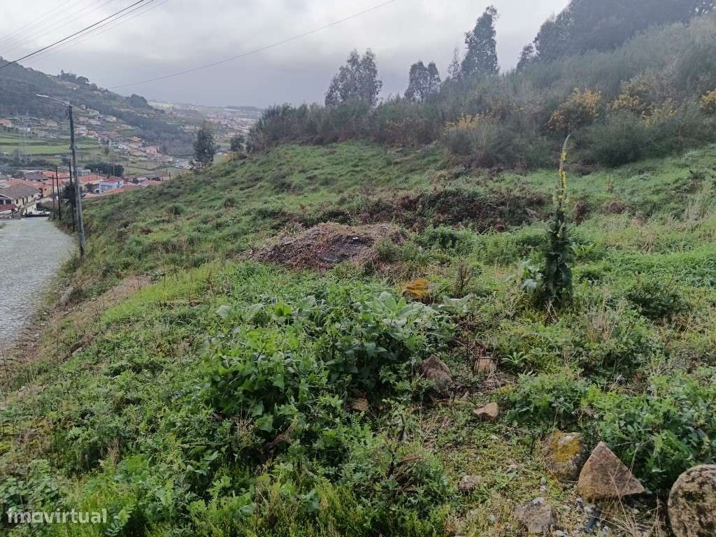 Terreno urbano destinado a construção, em Negrelos - Santo Tirso. - Grande imagem: 4/16