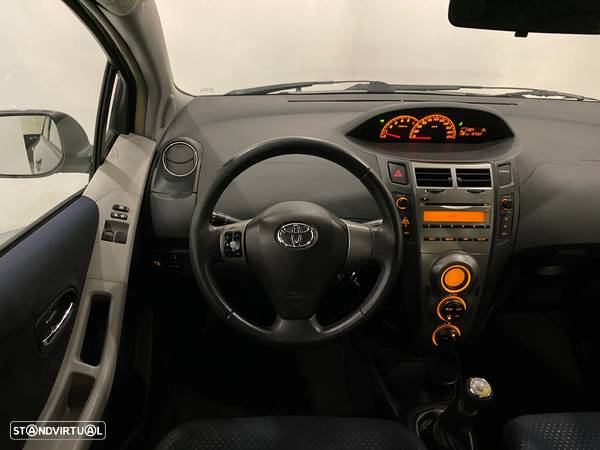Toyota Yaris 1.4 D-4D Sport - 8