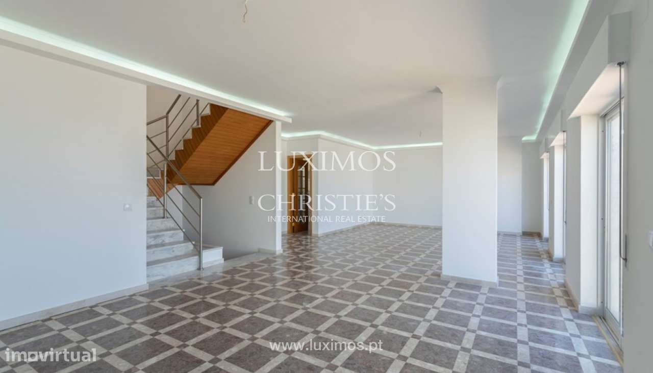 Fantástica Penthouse T5, para venda em Faro, Algarve - Grande imagem: 4/25