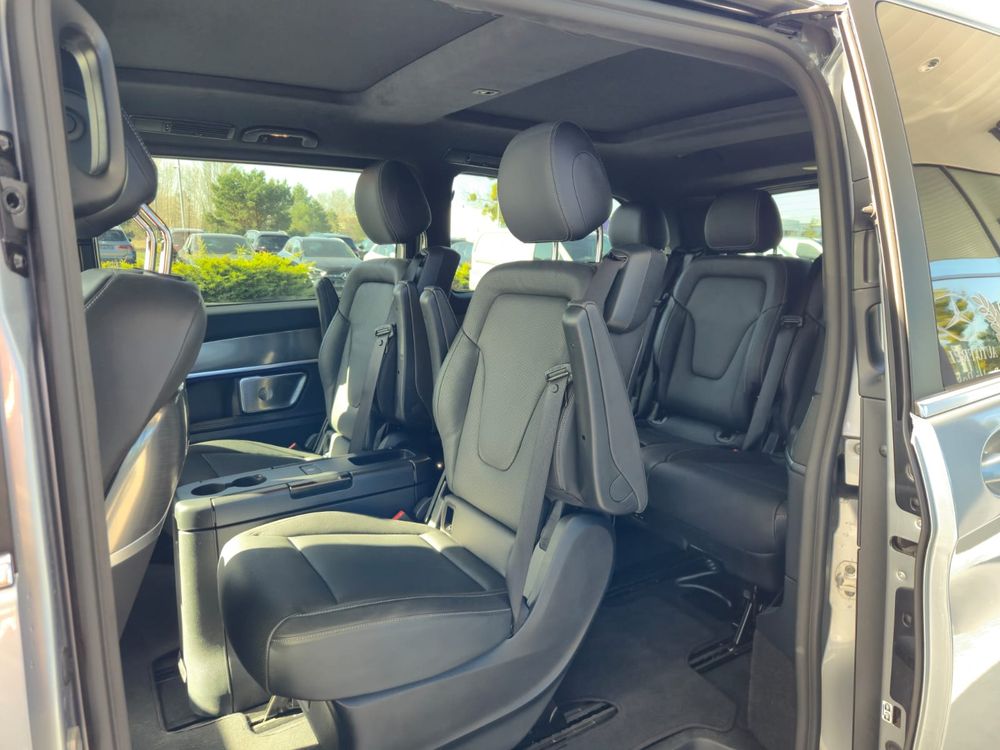 Exclusive 4Matic 9G-Tronic Panorama Thermotronic AirMatic Multibeam
