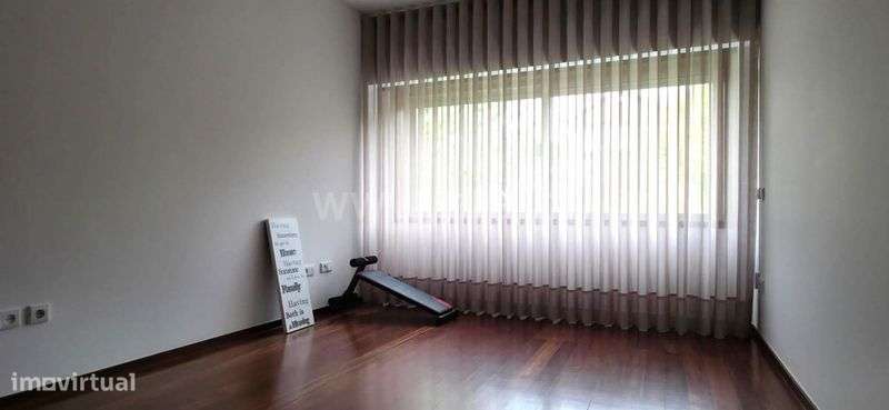 Apartamento T3 luxo Costa Guimarães - Grande imagem: 4/11