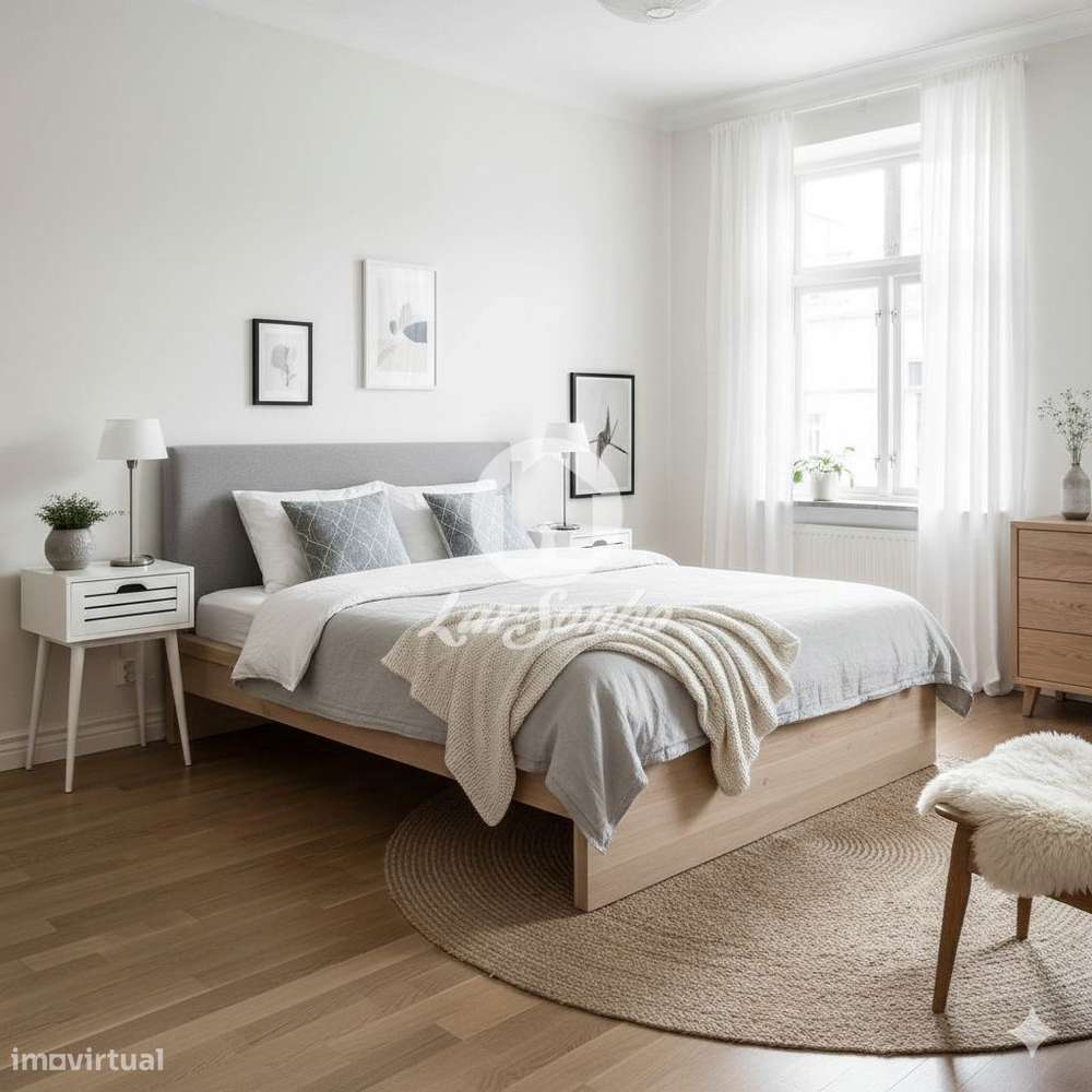 Moradia T3 COMO NOVA com Terraço 700m da praia e no centro da Póvoa... - Grande imagem: 5/10