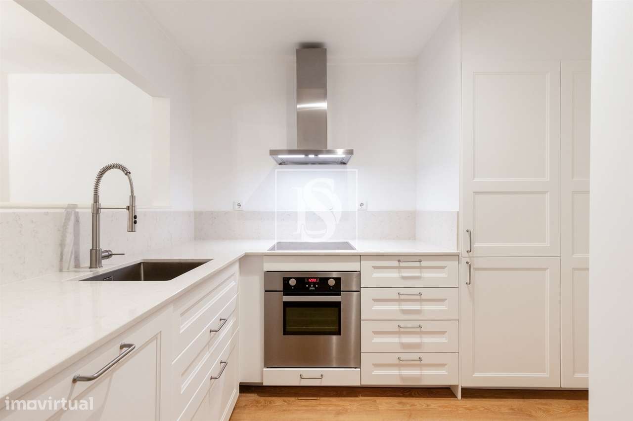 Apartamento T1 para venda mobiliado em Cascais com piscina e jardim-6
