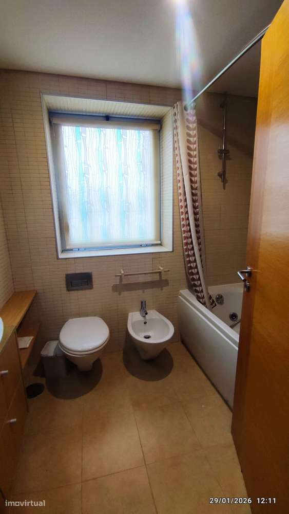 T3 - C/Novo -  Próx. do Colégio Int. Júlio Dinis-C/Varanda e Garagem-7