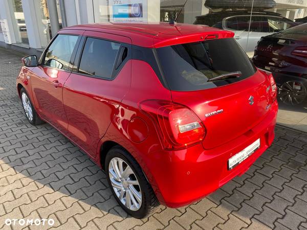 Suzuki Swift 1.2 Dualjet SHVS Premium Plus CVT - 3