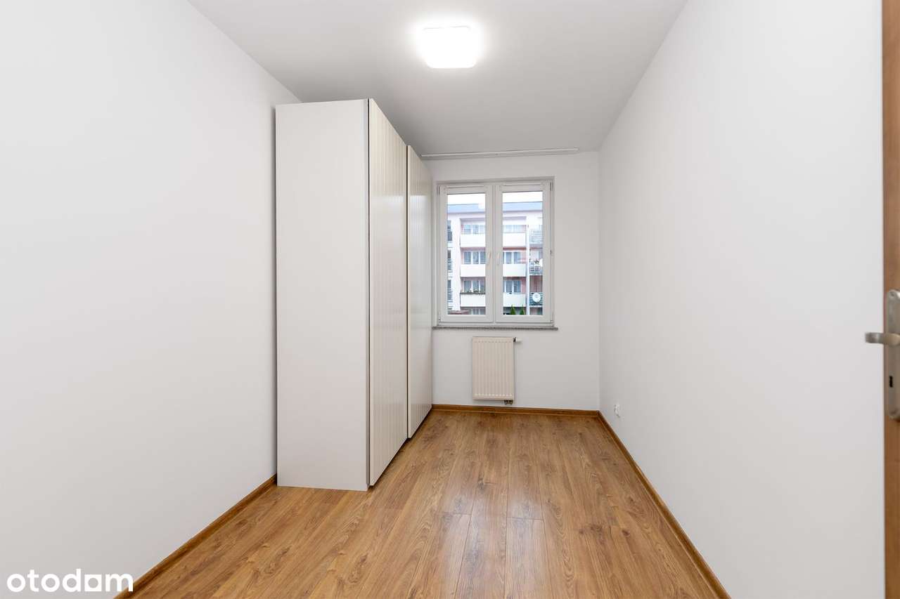 Stabłowice, blisko lasu, 4 pokoje, balkon, 2 miejsca postojowe!-3