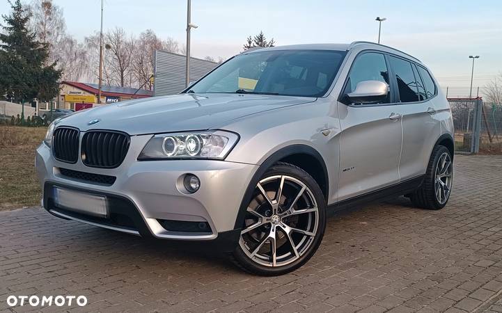 BMW X3 28i xDrive - 1