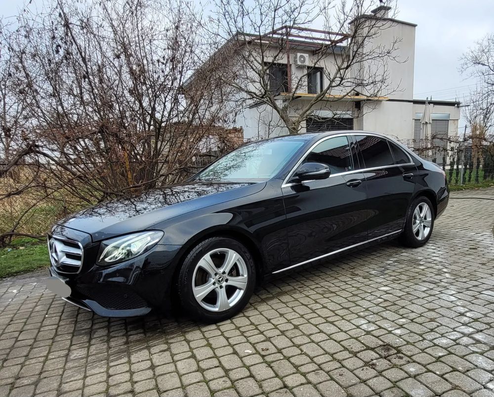 Mercedes-Benz E W213 220 d 9G-TRONIC 2016