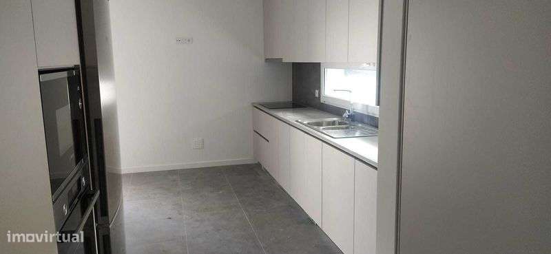 T3 no condomínio Santa Maria em Leiria - Grande imagem: 4/10