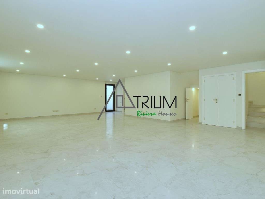 Moradia Contemporânea de Luxo com Piscina Aquecida, Jardim e Cave M...-45