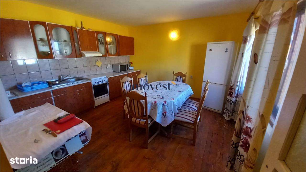 Casa de vanzare in Dumbrava - Imagine principală: 4/12