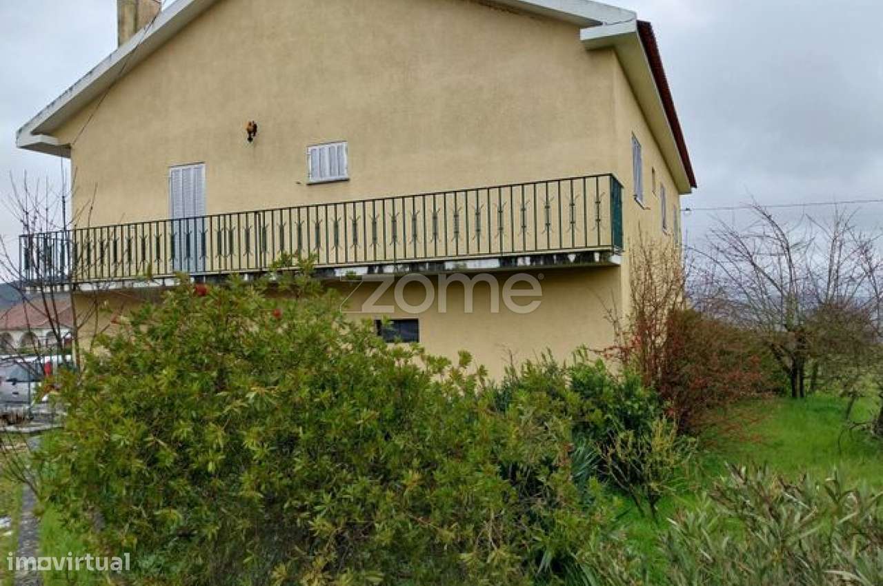 Moradia T3 Com Terreno | Paredes da Beira | São João da Pesqueira - Grande imagem: 5/50