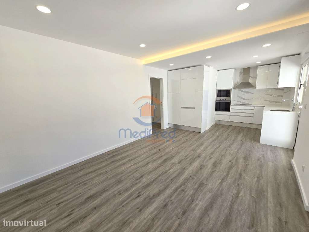Apartamento T3 Remodelado | Arroja, Odivelas - Grande imagem: 3/17
