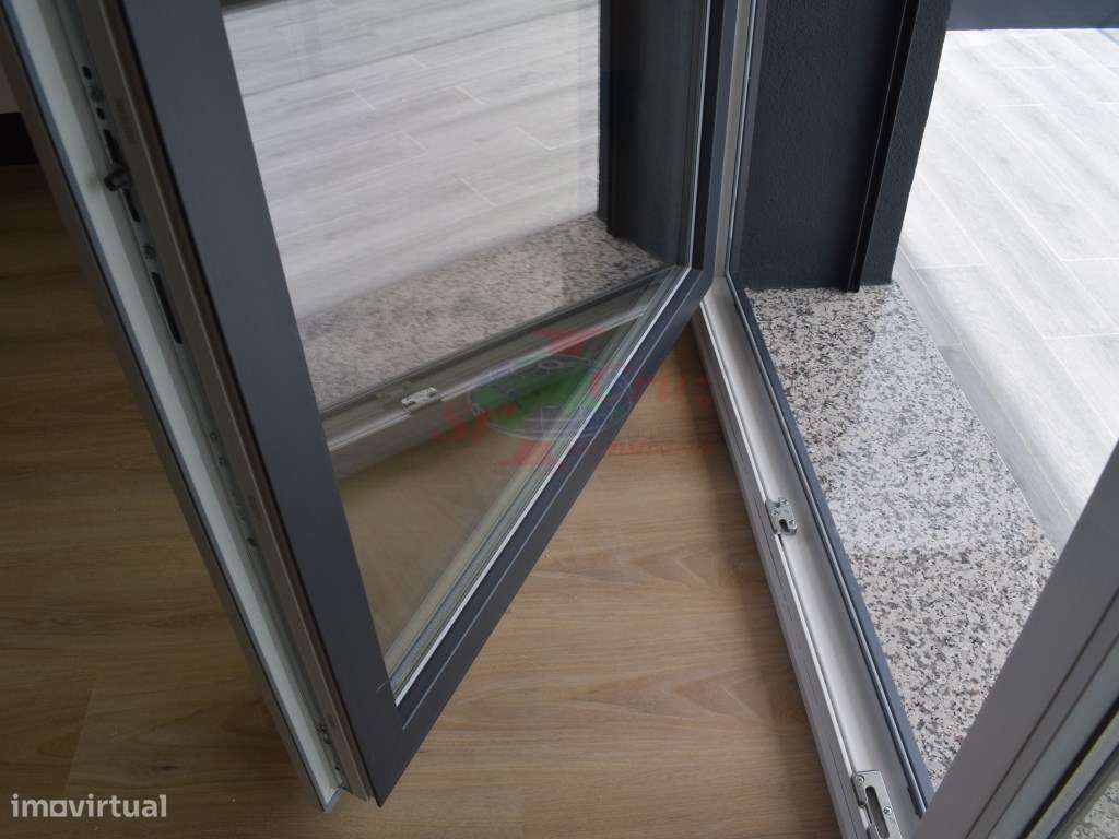 Apartamento T2 - Lordemão-8