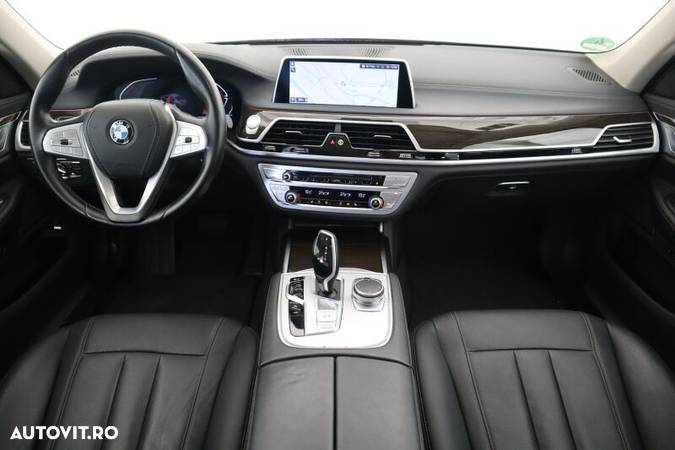 BMW Seria 7 - 4