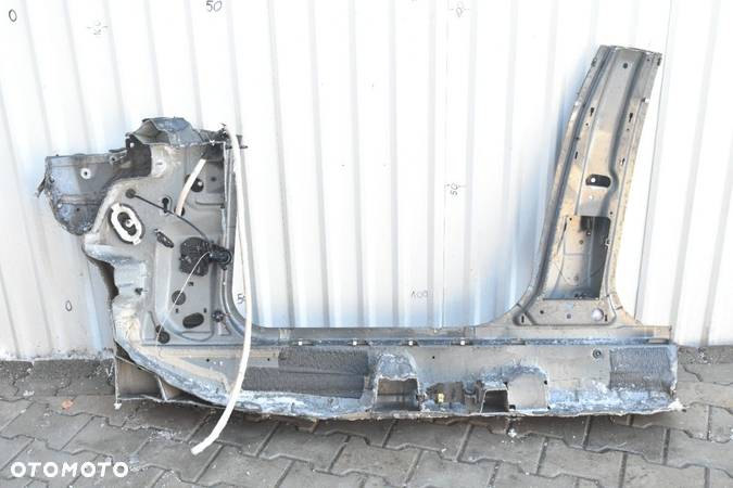 Próg Prawy Przód Słupek 4G8809840 Audi A7 4G C7 2010-18 - 2