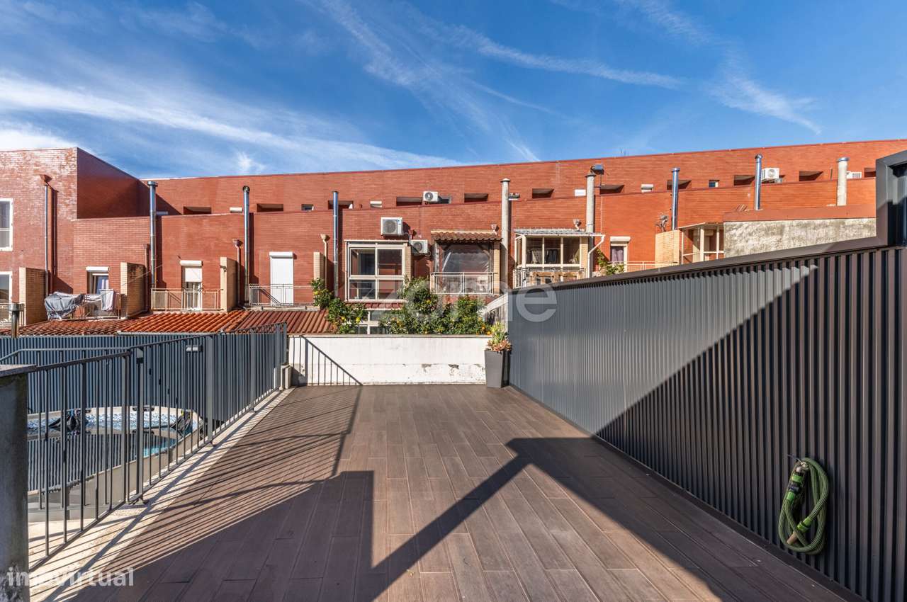 Moradia t4 em gaveto com espaço exterior em S. Vitor, Braga-14