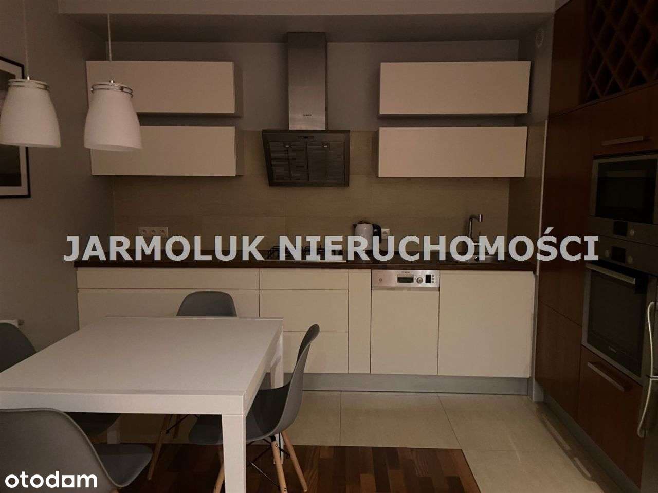 Kompaktowe, funkcjonalne do zamieszkania-4