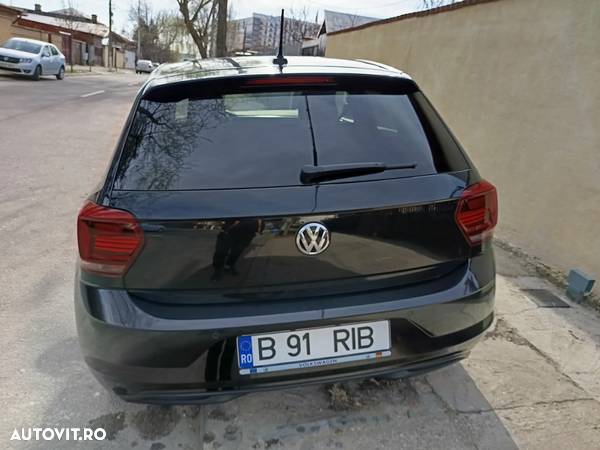 Volkswagen Polo 1.6 TDI DSG Highline - 11