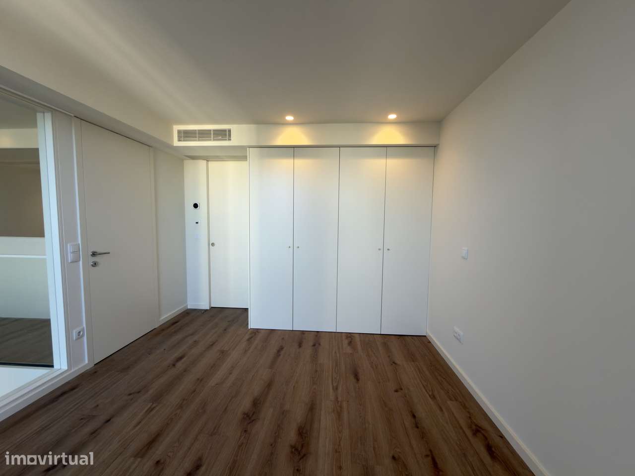 Apartamento T2 Duplex NOVO AO GAIASHOPPING-25