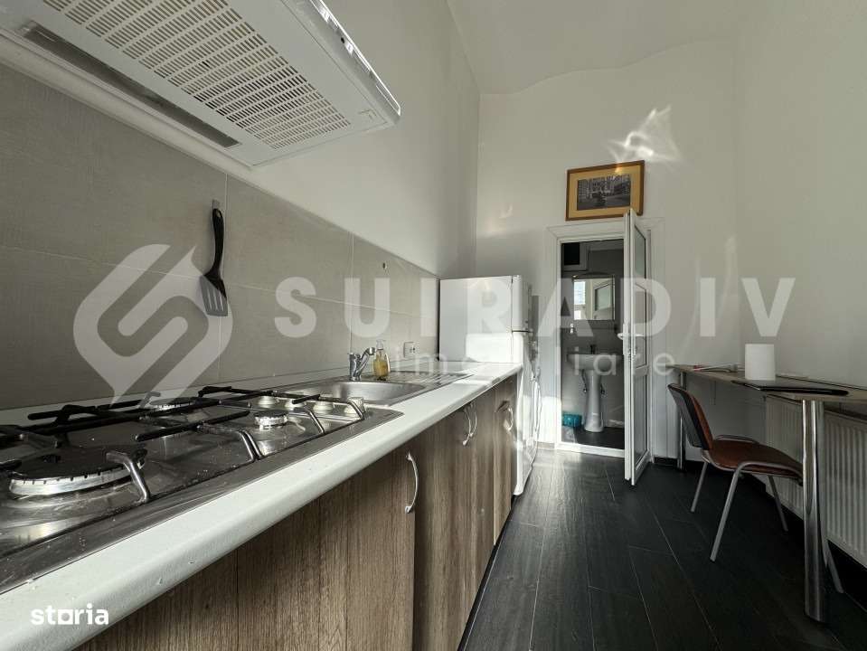 Apartament Central cu Scară Interioară - Imagine principală: 4/4